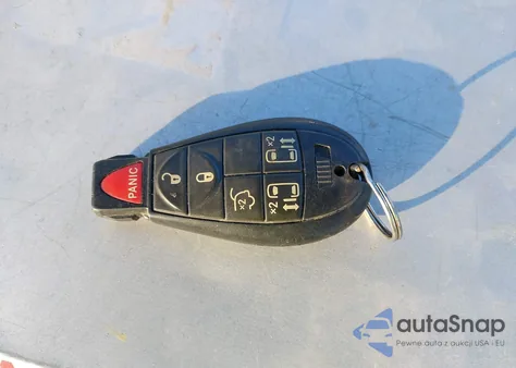 2010 Chrysler Town & Country Touring from USA, damaged, VIN 2A4RR5D10AR432408